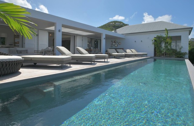 Romance (3/6 Rooms) Luxury villa