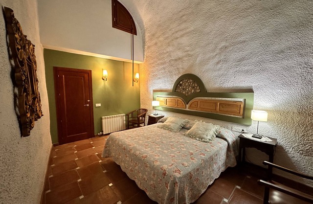 Romantische Höhle mit 1 Schlafzimmer für Paare