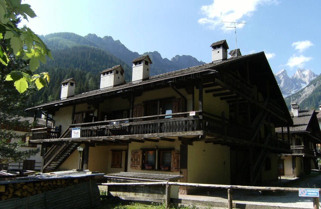 Romantisches Chalet aus dem 6. Jh. Im Herzen der Dolomiten