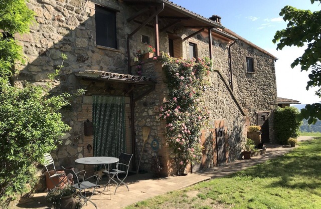 Romantische Wohnung, mit Aussicht über das Tibertal