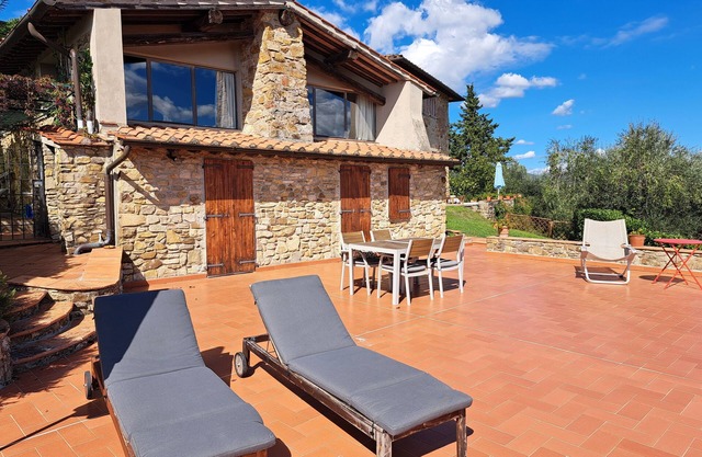 Romantic Barn with private terrace. External shared spaces: pool, garden, bbq