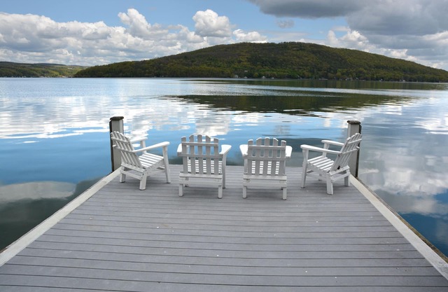 SEPT & OKT Verfügbarkeit - Romantisches Seehaus - Fantastische Aussicht - Wunderschönes Dock