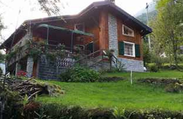 Romantisches Chalet von der Natur am Fuße des Monte Rosa umgeben