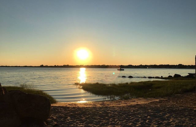 Romantisches Cottage am Meer, nur wenige Schritte vom Privatstrand entfernt, für 2 Personen!