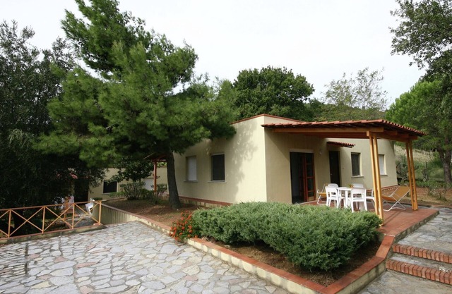 Charmantes Ferienhaus mit privatem Pool