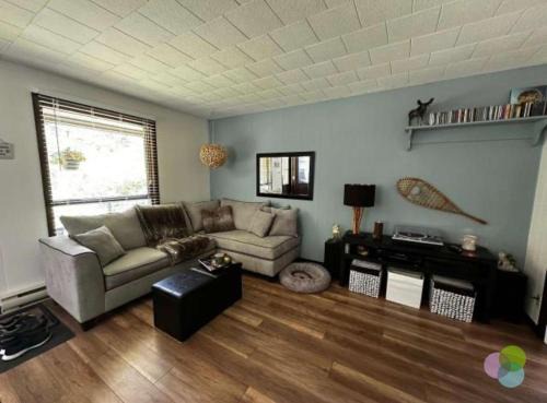 Romantic Escape with Spa - Eau Petit Chalet