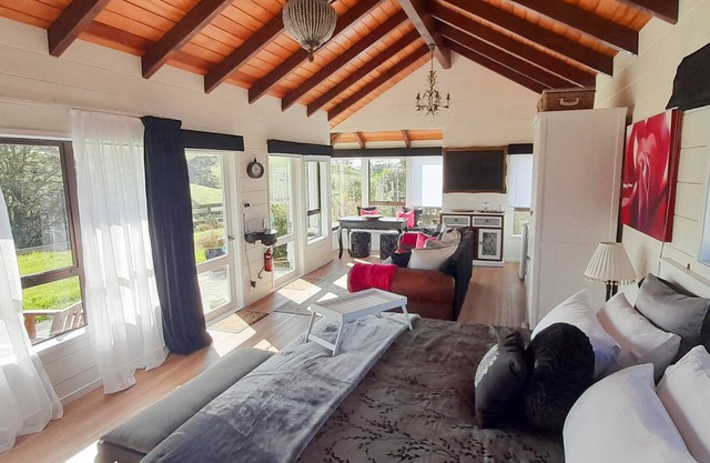 Romantic getaway in Te Arai - Peace, Tranquility and Views