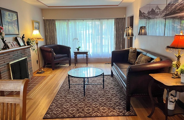 Romantic Getaway Near the Heart of Vancouver