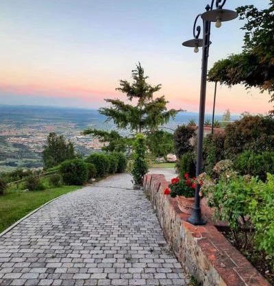 Romantic house on Montecatini T hills