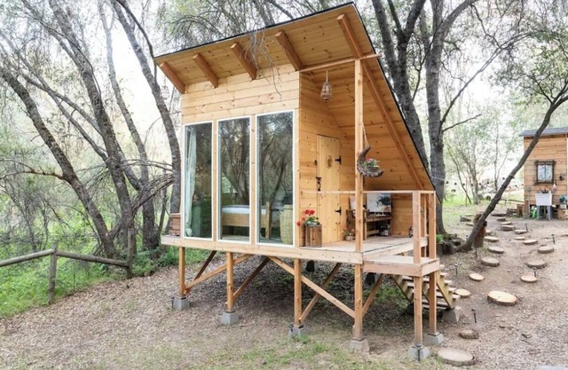 Romantic Insta-worthy Mountain Cabin by Yosemite 2