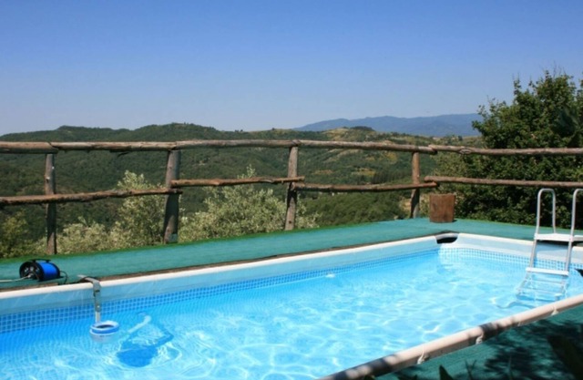 Romantic small house for 2 with private pool and jacuzzi
