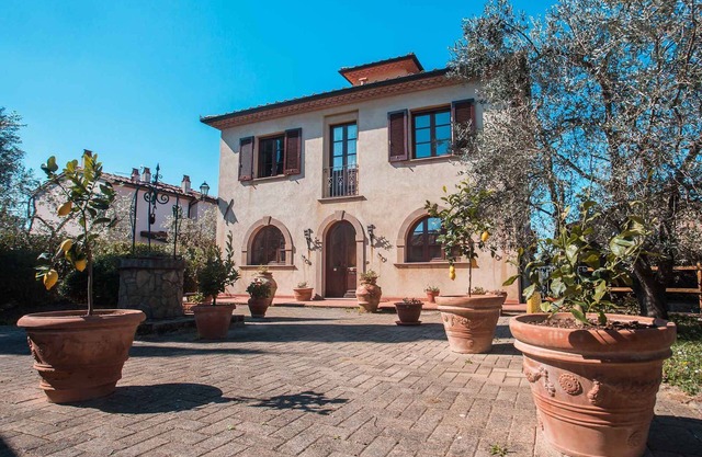Romantische toskanische Villa mit Komfort,3 DZ, Klima, Wlan, Pool, Meernah, Spül