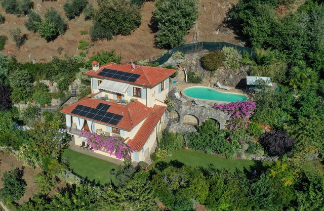 ROMANTIC VILLA ⭐ POOL ⭐ SEA VIEW, WALL BOX