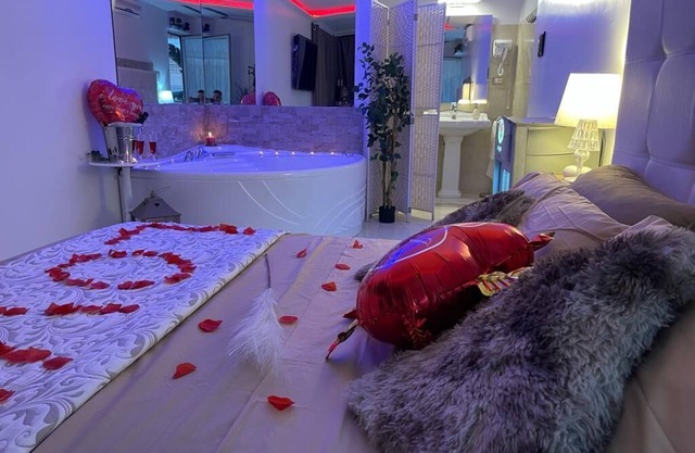 Romantica suite in attico con vista panoramica mare montagna
