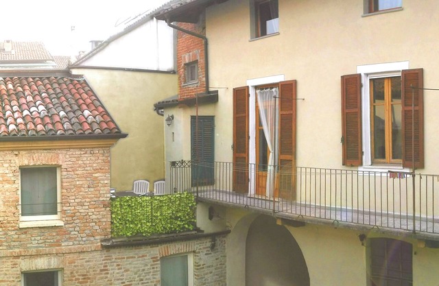 Wohnung in der Altstadt von Asti mit Terrasse