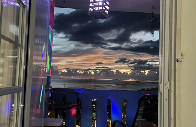 Rompeolas Ocean View 2 bedroom apartment Aguadilla Pueblo