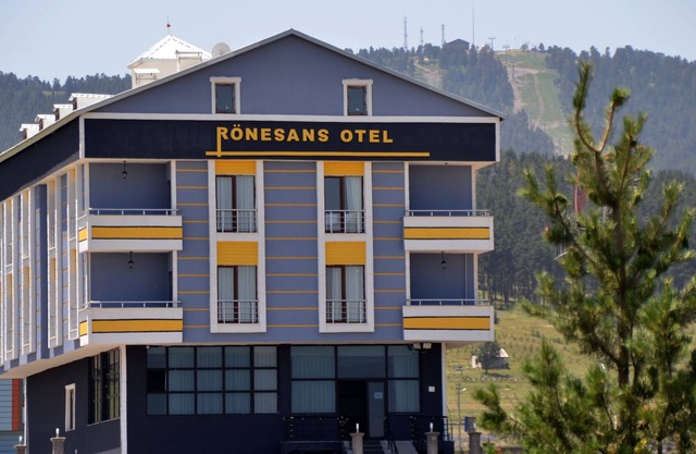 Ronesans Hotel