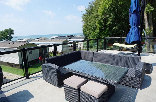 Rooftop Retreat at sherkston shores