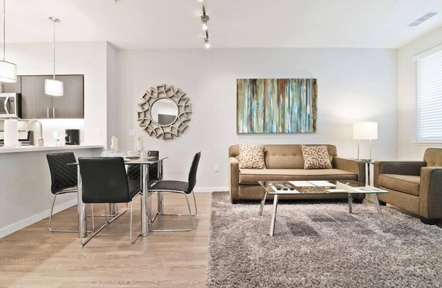 Rooftop Sky Lounge w/ BBQ & Fire Pit | Near Stanford Hospital