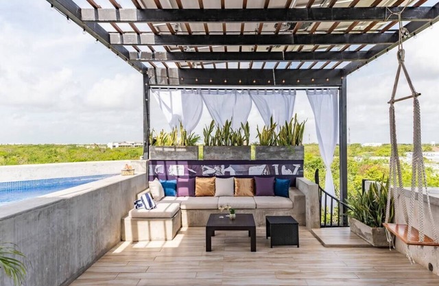 Rooftop Suite with Private Pool and Jungle View