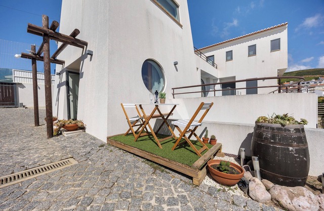 Room 'Amado' with Shared Garden and Wi-Fi