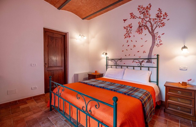 Zimmer 'Arancione' mit Gemeinschaftspool und Gemeinschaftsgarten
