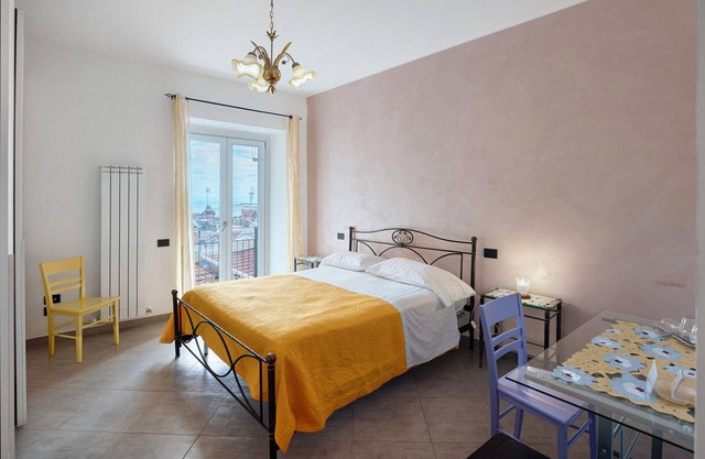 Room 'Camera Libeccio Sea View' with Sea View, Wi-Fi and Air Conditioning
