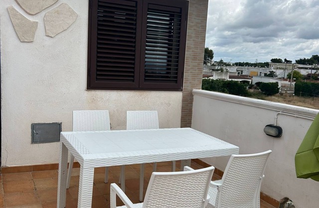 Room 'Dalia' with Sea View, Shared Terrace and Wi-Fi