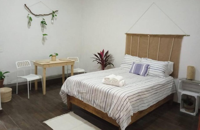 Room Downtown Tepoz. Habitación Centro Tepoz.