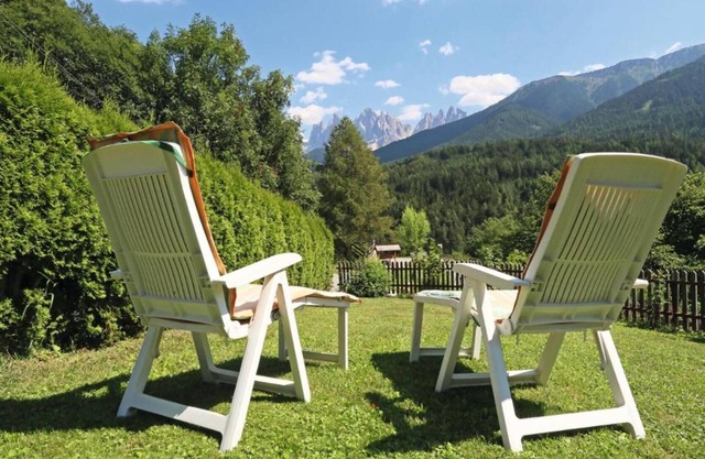 Zimmer 'Dreibettzimmer 3' mit Bergblick, privater Terrasse und Wi-Fi