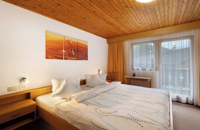 Zimmer 'Ederhof 3' mit Bergblick, Gemeinschaftsterrasse und Wi-Fi