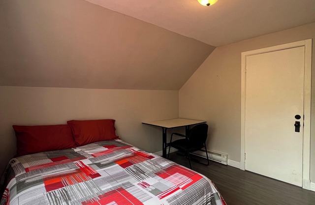 Room for rent with fully furnished, clean, convenient, and quite space.