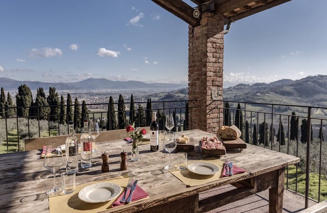 Agriturismo La Fattoria di Capezzana - Klassik Zimmer 2