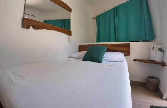 Room in front of the pool + Breakfast -Bacalar