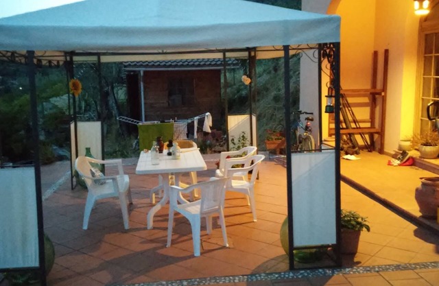 Room in Villa - Room on the Hill With Garden and sea View