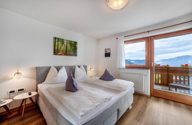 Zimmer 'Klausthaler Zimmer 23' mit Bergblick, Gemeinschaftsterrasse und Wi-Fi