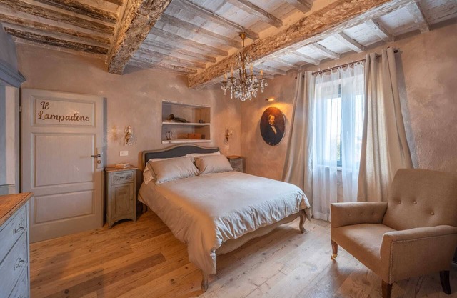 Zimmer 'L'imbrunire - Il Lampadone' mit gemeinsamem Garten, Wi-Fi und Klimaanlage