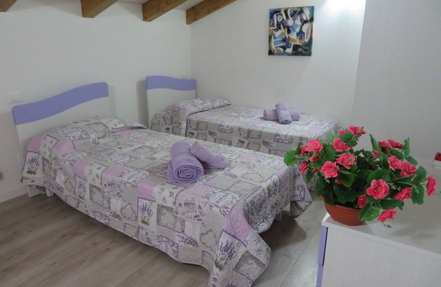 Room 'Maria Stella' with Shared Garden, Wi-Fi and Air Conditioning