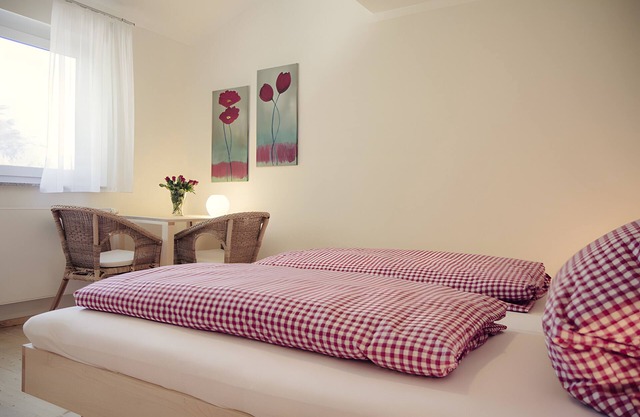 Zimmer 'Teils Mit Seeblick'