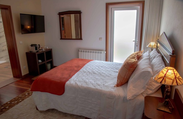 Zimmer 'Quarto Silva' mit Bergblick, Wi-Fi und Klimaanlage