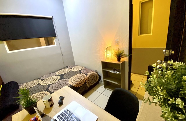 ROOMIES HOSTEL - Santa Maria La Ribera