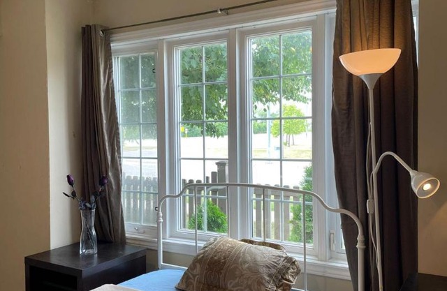 Rooms near Train Station