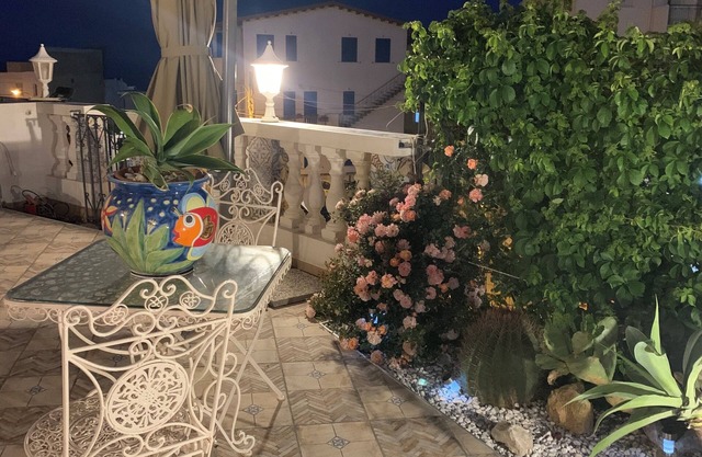 Rooms with garden 100 meters from the beach of Scala dei turchi
