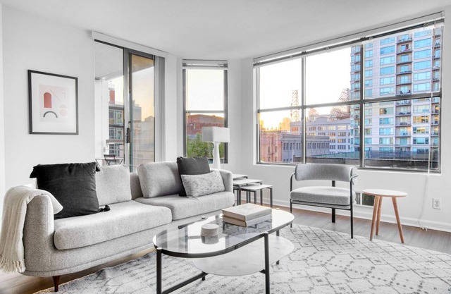 Roomy South Beach 2BR w/ Pool + Gym, next to SF Bay by Blueground