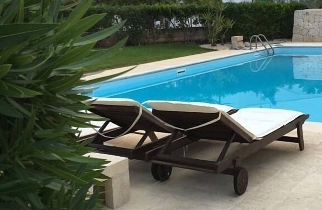 ROSA MARINA Villa mit Pool nur wenige Meter vom Meer entfernt