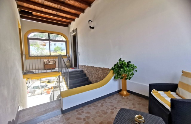ROSA'S HOUSE