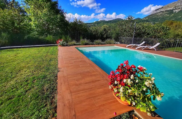 Rosalba,romantisch, berggebiet, privater,solarbeheizt Pool, zum restaurant gehen