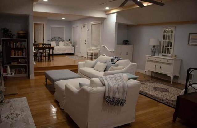 Rose Cottage 222