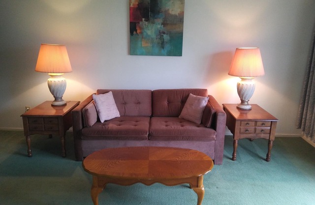 Rosedale Manor