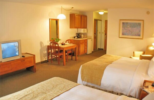 Rosemont Suites